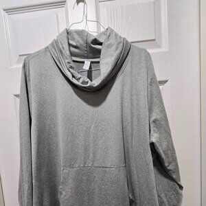 Balance Women's 1X Athletic Top Cowl Neck Thumb Holes Yoga Running Exercise